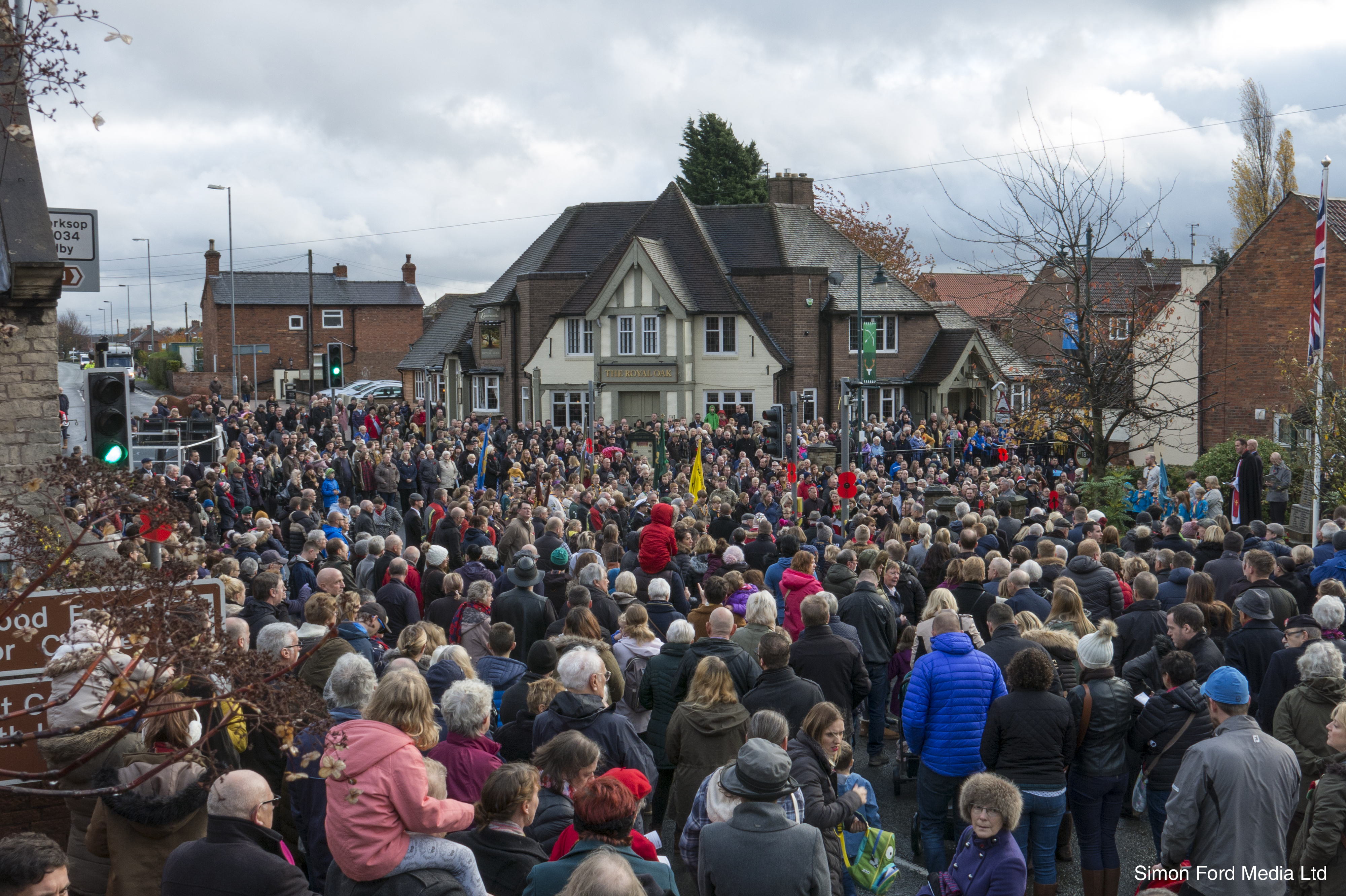 Remembrance Service 2018.  Cross Roads and the Royal Oak.